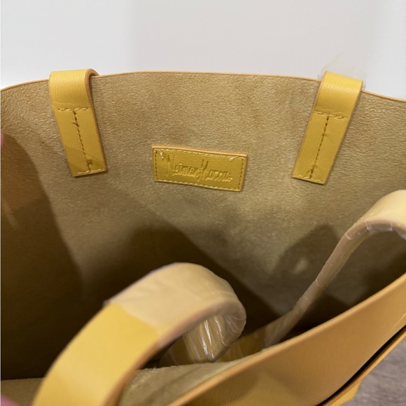 neiman marcus shopping tote - Picture 2 of 5